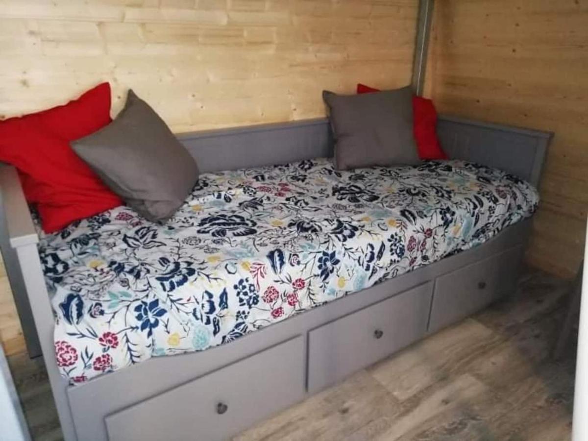 Studio Marmotte Font-Romeu 4 Personnes Avec Balcon Residence Val Soleil Entierement Renove En Juin 2021 Place De Parking & Wifi Gratuit , Draps & Serviettes De Toilettes Non Inclus, Sabanas Y Toallas No Incluidos Ngoại thất bức ảnh